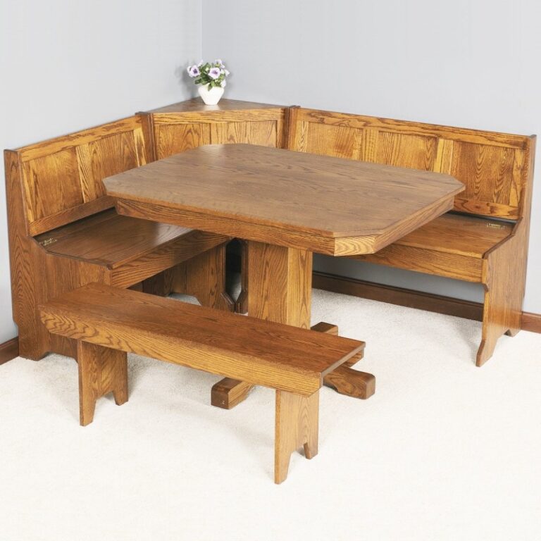 Mission Corner Breakfast Nook