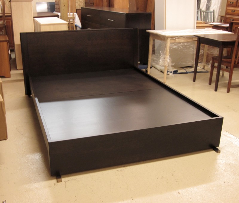 Custom Modern Platform Bed Image