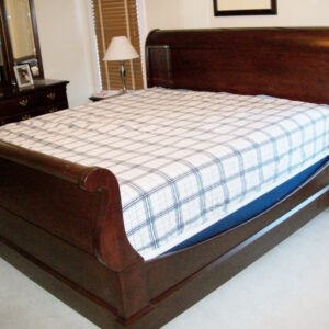 150 XC44269 VanderMel Sleigh Bed 1