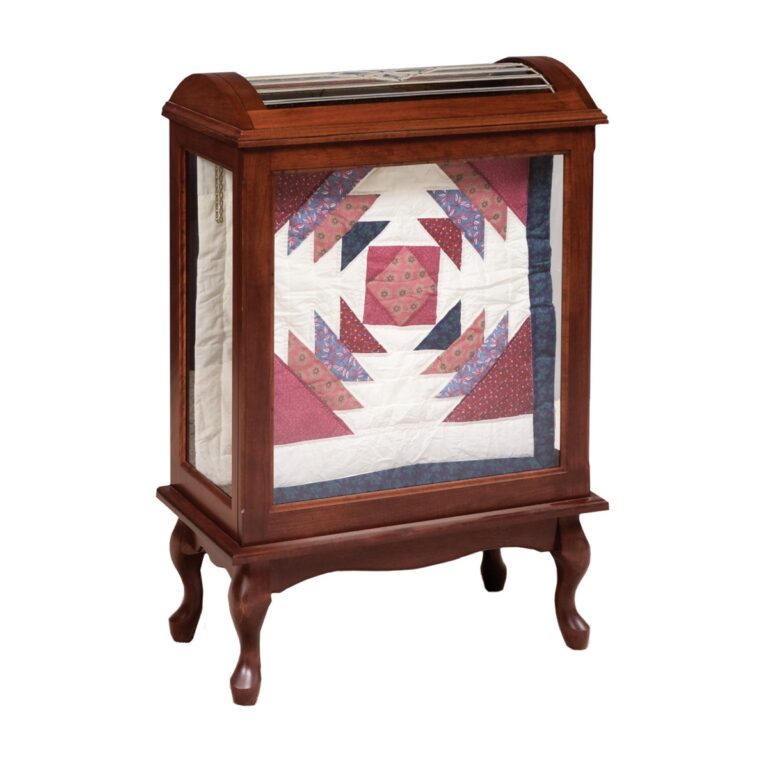 Medium Quilt Curio