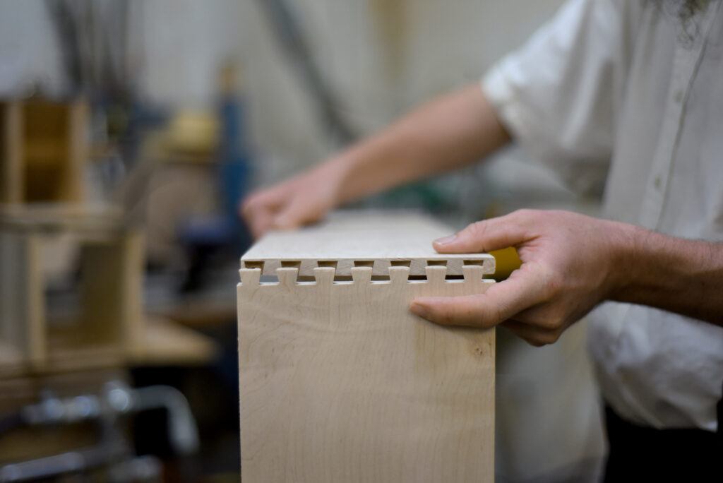 Dovetailed drawers.