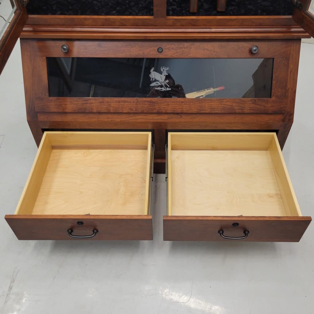 248 5027 Sap Cherry Roosevelt 10 Gun Cabinet Drawer Close Up