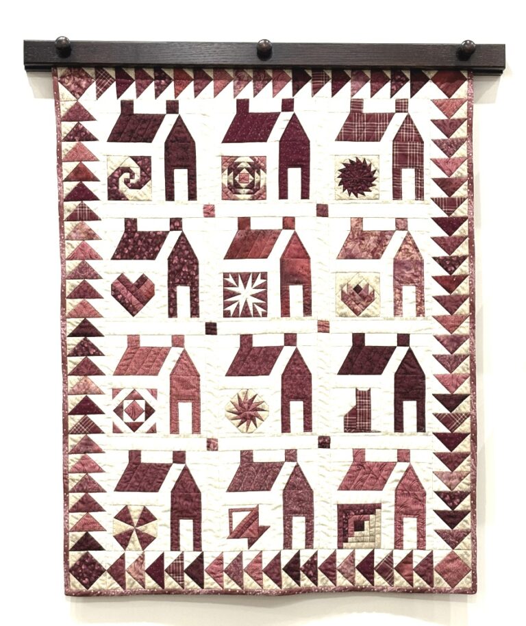 Traditional Quilt  Keeper