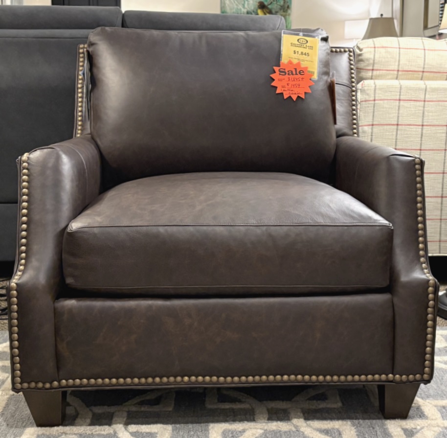 Winslow 08 Leather Chair Image