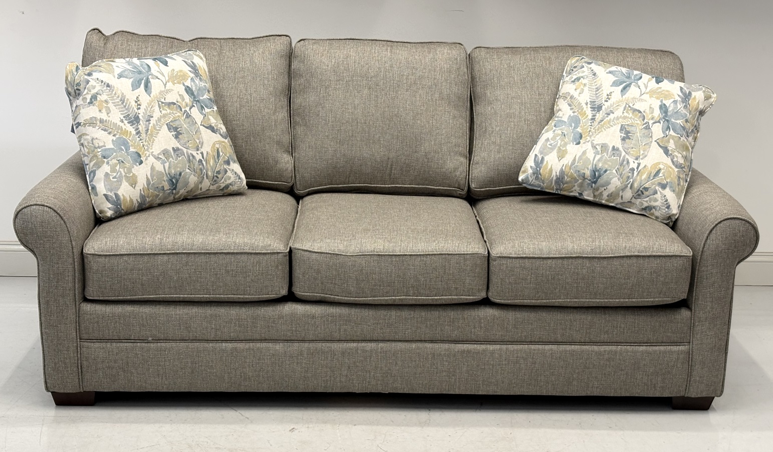 Queen Sleeper Sofa Image